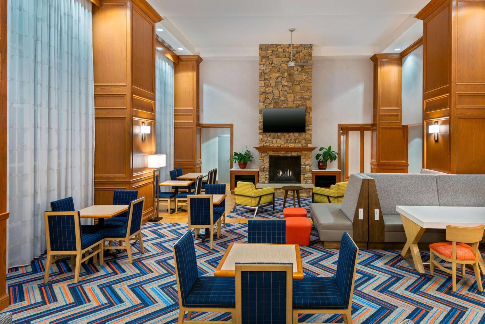 Hampton Inn & Suites Murfreesboro Eksteriør bilde