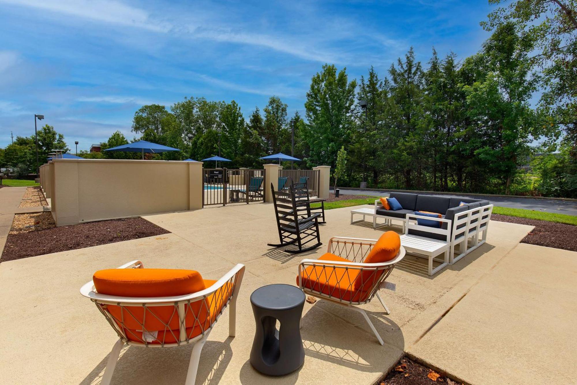 Hampton Inn & Suites Murfreesboro Eksteriør bilde